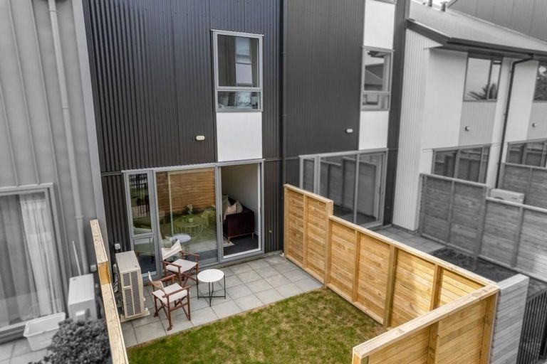 Photo of property in 44 John Street, Stokes Valley, Lower Hutt, 5019