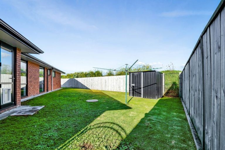 Photo of property in 17 Jersey Place, Bell Block, New Plymouth, 4312