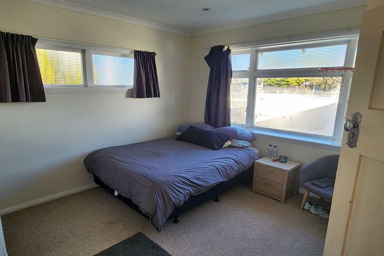 Photo of property in 37 Hume Street, Alicetown, Lower Hutt, 5010