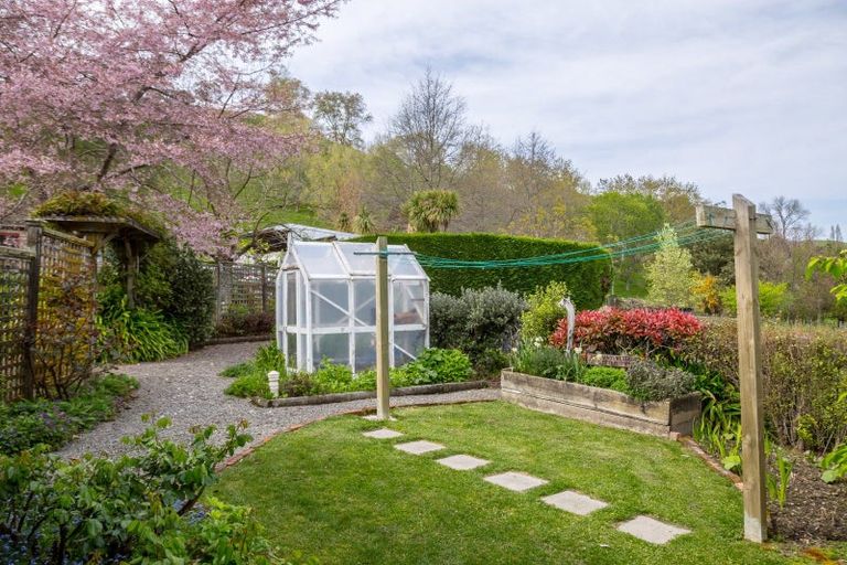 Photo of property in 620 Te Whiti Road, Te Whiti, Masterton, 5884