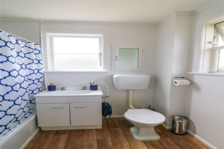 Photo of property in 15 Tay Street, Waimataitai, Timaru, 7910