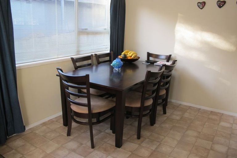 Photo of property in 1/25 Sapphire Place, Bayview, Auckland, 0629