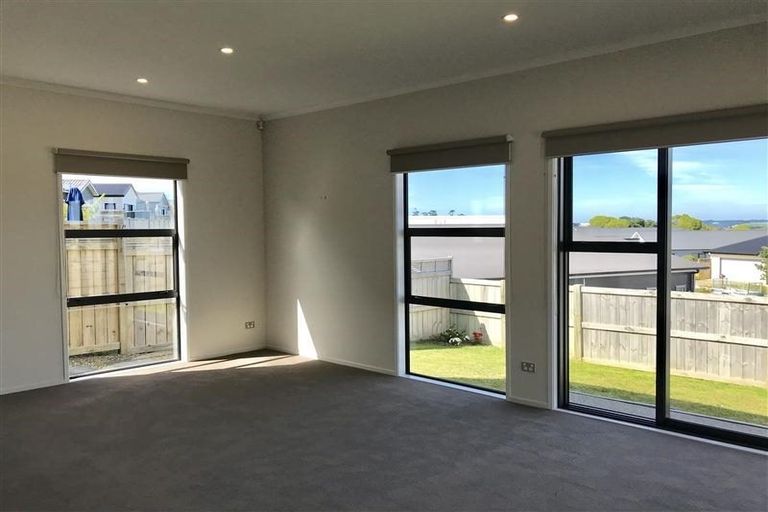 Photo of property in 57 Barcliff Terrace, Gulf Harbour, Whangaparaoa, 0930