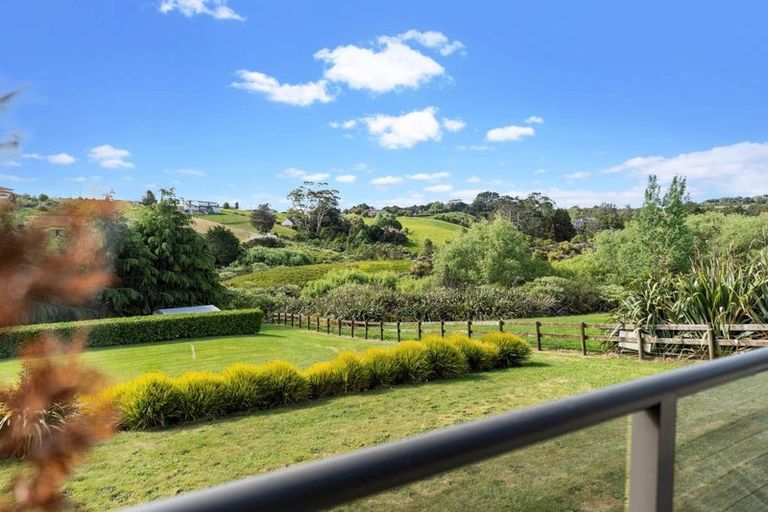 Photo of property in 14 Regis Lane, Flat Bush, Auckland, 2019