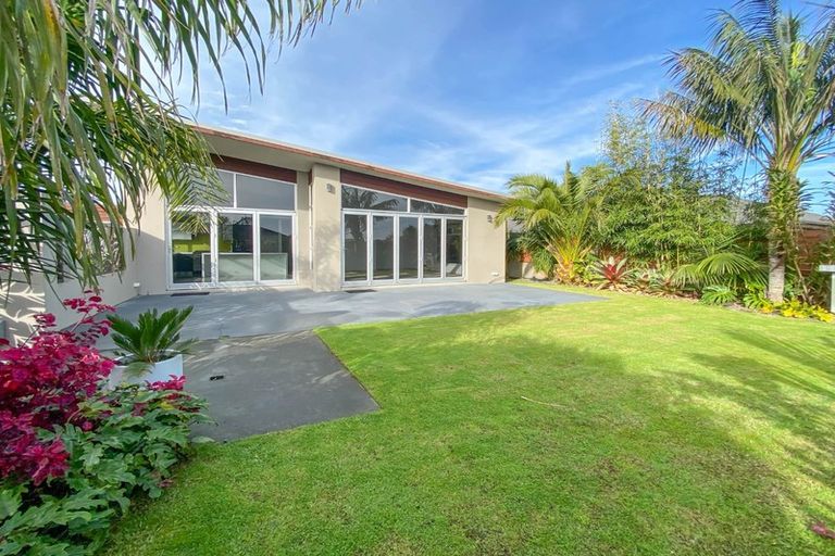 Photo of property in 8a Marlin Terrace, Bell Block, New Plymouth, 4312