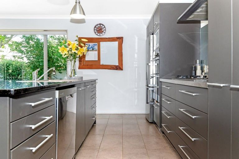 Photo of property in 23 Margaret Place, Lytton West, Gisborne, 4010