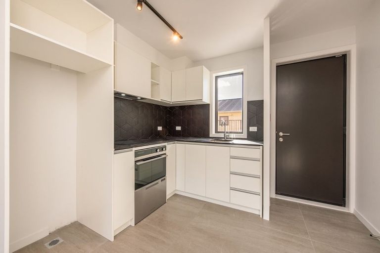 Photo of property in 8/2 Hindmarsh Street, Johnsonville, Wellington, 6037