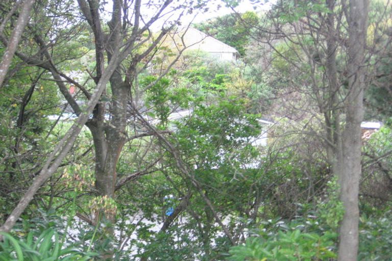 Photo of property in 5 South Street, Tawa, Wellington, 5028