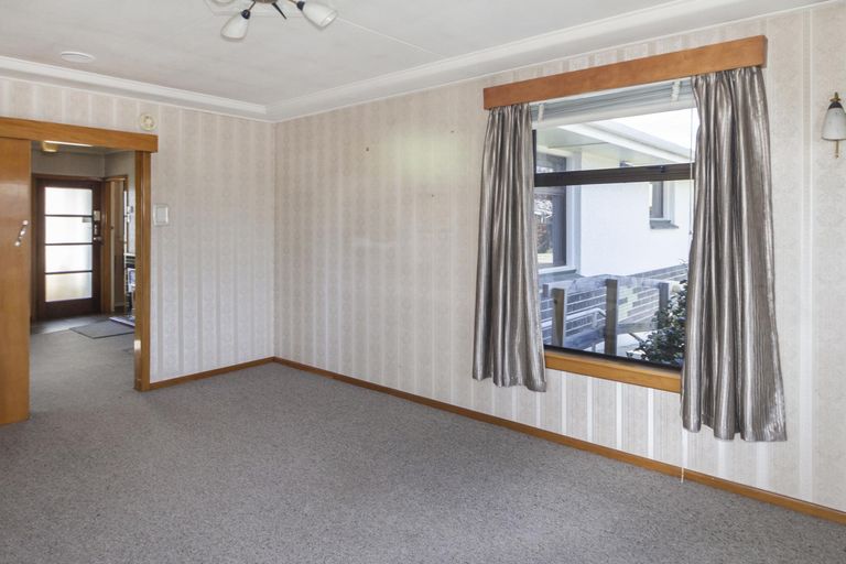 Photo of property in 18 Arrow Crescent, Holmes Hill, Oamaru, 9401