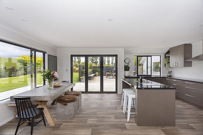 Photo of property in 4/102 Beach Road, Awamoa, Oamaru, 9495