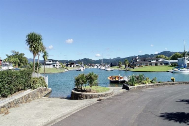 Photo of property in 102 South Highway East, Whitianga, 3510