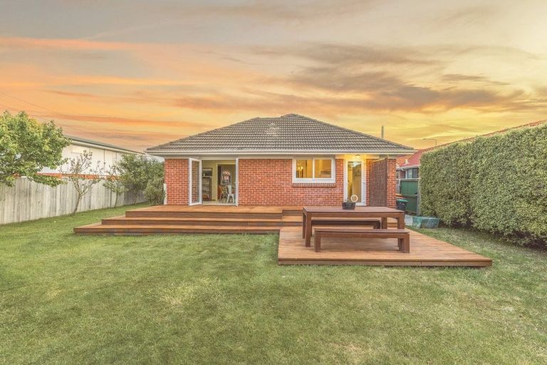 Photo of property in 419 Innes Road, Mairehau, Christchurch, 8052
