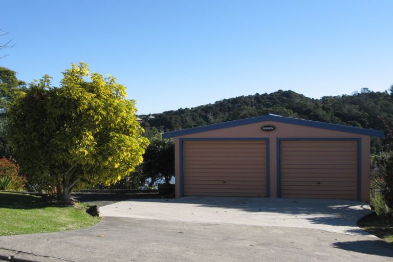 Photo of property in 3 Oneroa Road, Russell, 0202