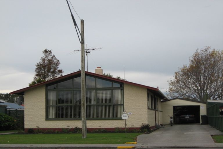 Photo of property in 18 Centennial Avenue, Balclutha, 9230