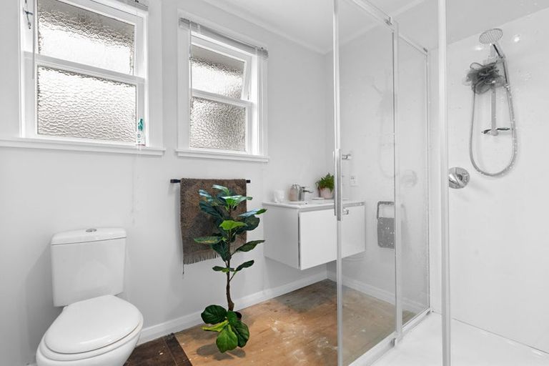 Photo of property in 25 Churchill Avenue, Lansdowne, Masterton, 5810