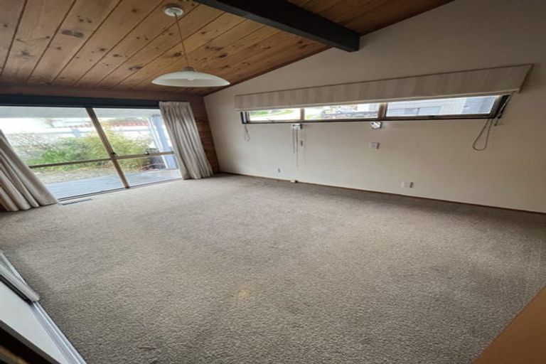 Photo of property in 48 Mulberry Street, Maungaraki, Lower Hutt, 5010