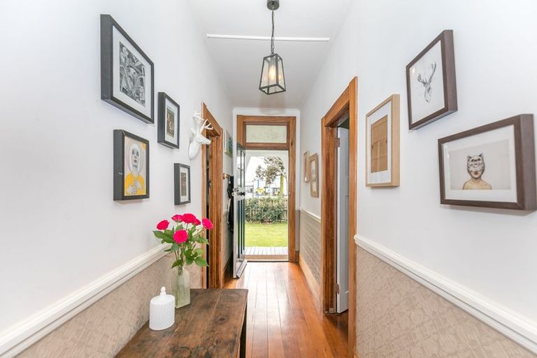 Photo of property in 14 Pukeko Street, Frankton, Hamilton, 3204