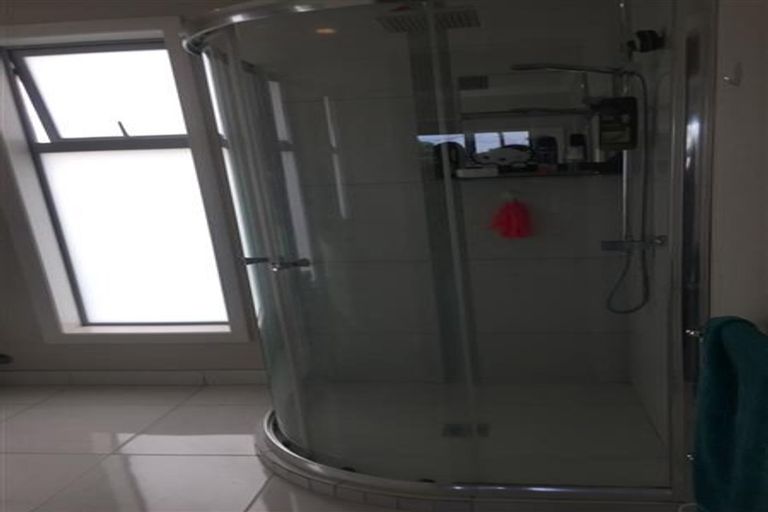 Photo of property in 87 One Tree Point Road, One Tree Point, 0118