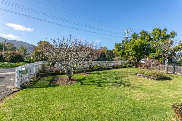 Photo of property in 135 Hauraki Road, Coromandel, 3506