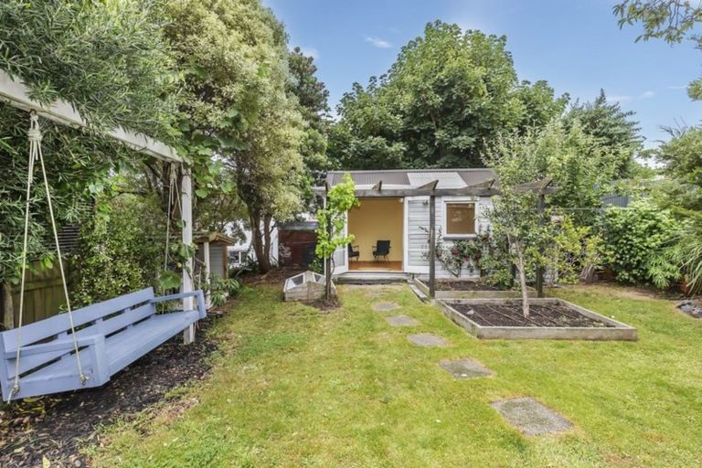 Photo of property in 89b Te Wharepouri Street, Berhampore, Wellington, 6023