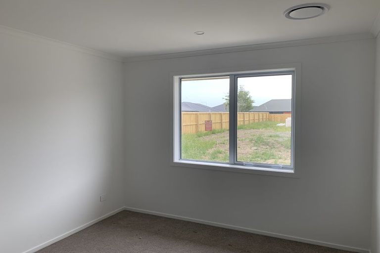 Photo of property in 116 Northmoor Boulevard, Rolleston, 7615