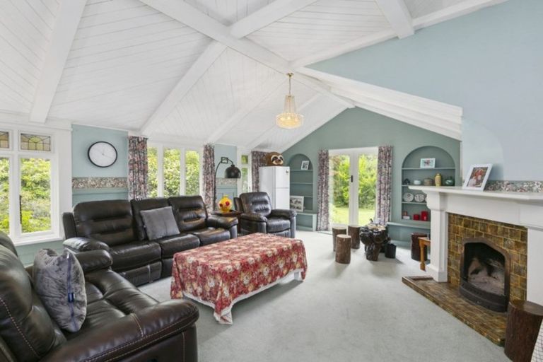 Photo of property in 5 Three Mile Hill Road, Halfway Bush, Dunedin, 9010