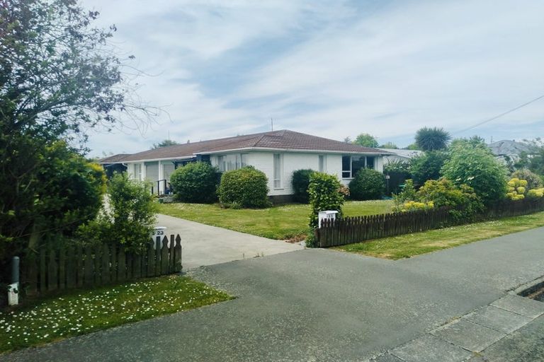 Photo of property in 1/23 Richill Street, Belfast, Christchurch, 8051