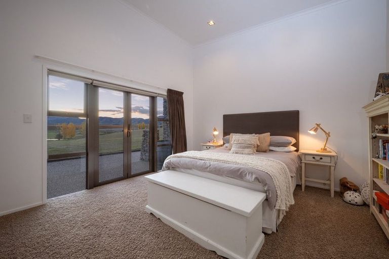 Photo of property in 309 Golden Road, Springvale, Alexandra, 9393