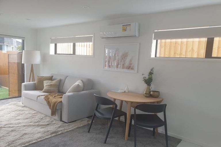 Photo of property in 8/87 Taikata Road, Te Atatu Peninsula, Auckland, 0610