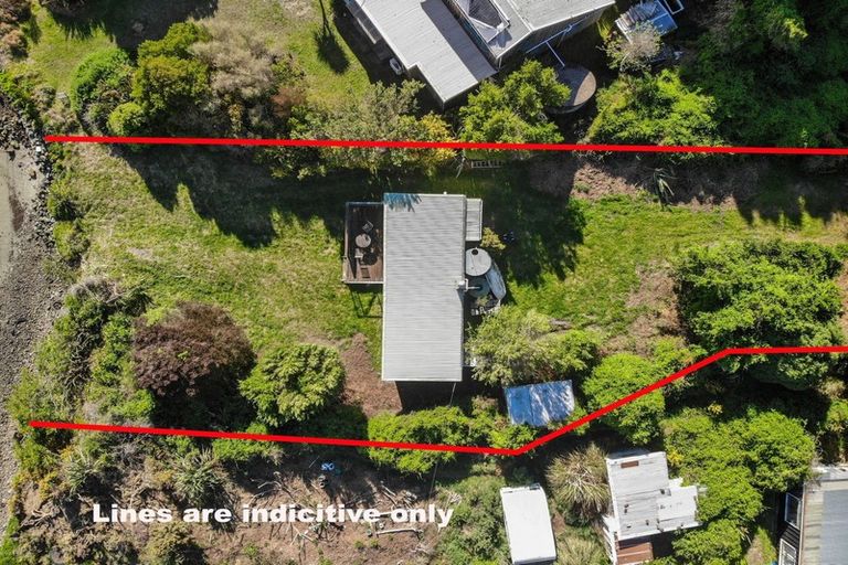 Photo of property in 108 Otakou Golf Course Road, Otakou, Dunedin, 9077