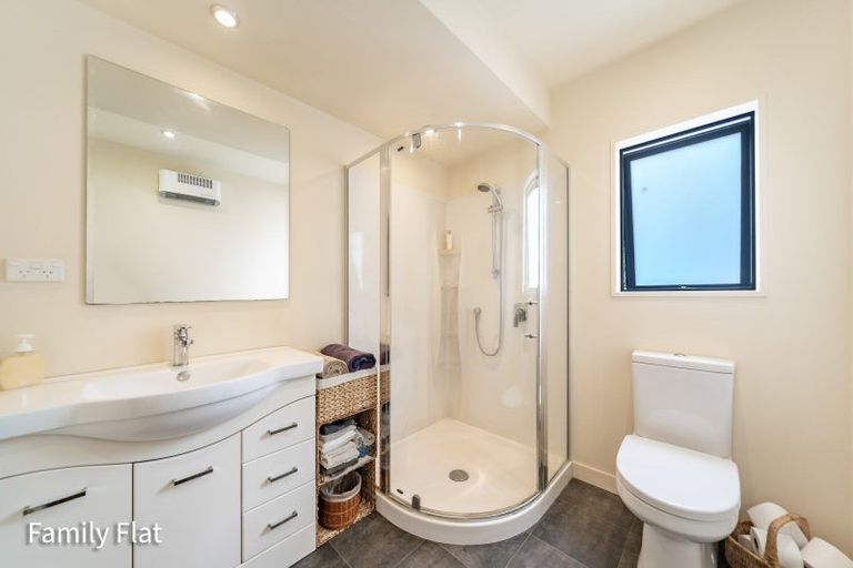 Photo of property in 129 Marine Drive, Sorrento Bay, Lower Hutt, 5013