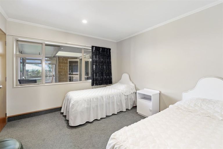Photo of property in 17 Claremont Rise, Levin, 5510