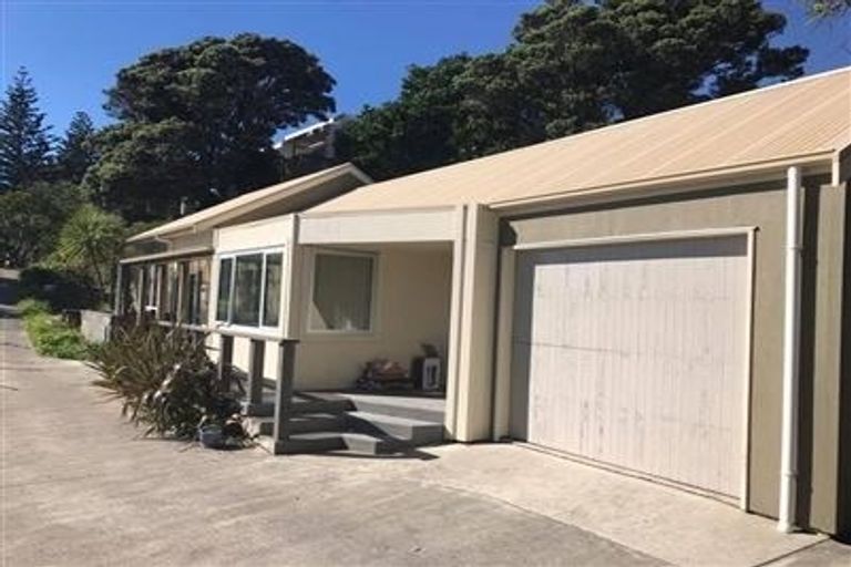 Photo of property in 9a Ocean Road, Paekakariki, 5034