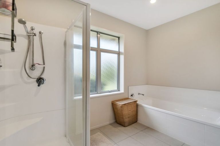 Photo of property in 7 Melville Crescent, Rolleston, 7614