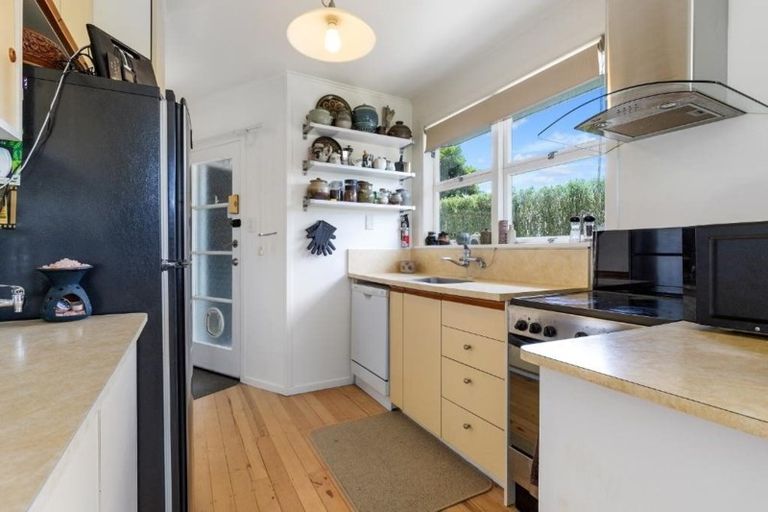 Photo of property in 41 Carrington Avenue, Hillcrest, Hamilton, 3216