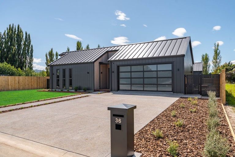 Photo of property in 36 Orchard Road, Greytown, 5712