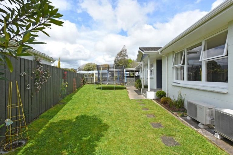 Photo of property in 7 Burns Grove, Trentham, Upper Hutt, 5018