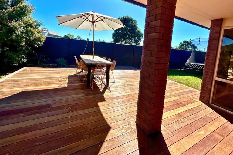 Photo of property in 2 Grevillea Place, Mount Maunganui, 3116