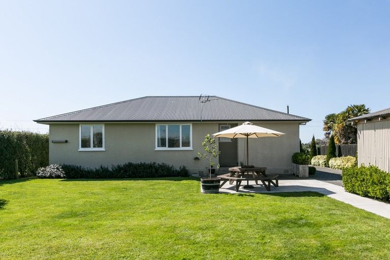 Photo of property in 54 Saint Georges Road, Karamu, Hastings, 4172