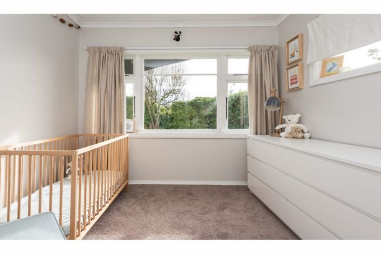 Photo of property in 220 Knowles Street, St Albans, Christchurch, 8052