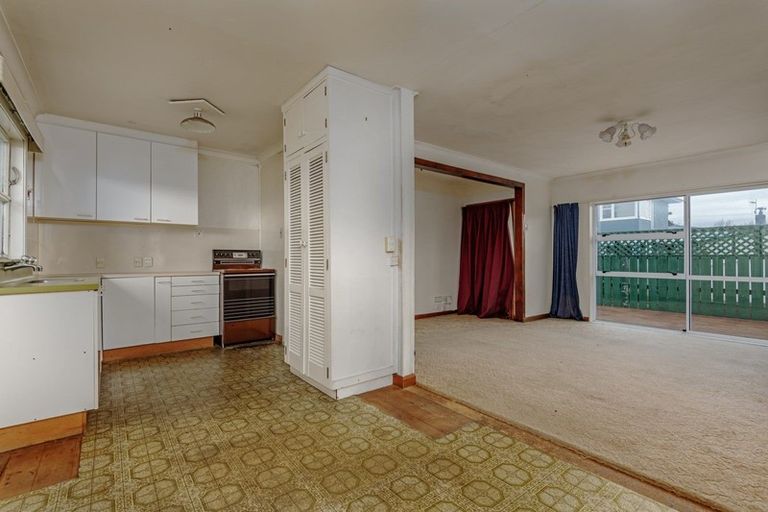 Photo of property in 24 Windsor Street, Terrace End, Palmerston North, 4410