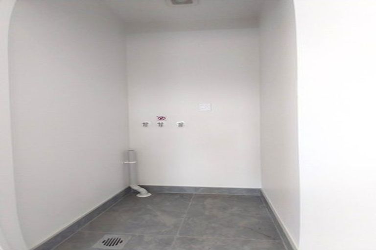 Photo of property in 26/241 Don Buck Road, Massey, Auckland, 0614