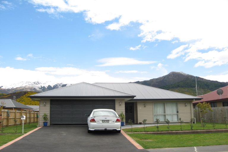 Photo of property in 22 Rippingale Road, Hanmer Springs, 7334