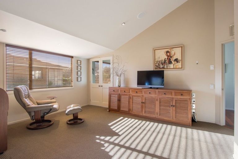 Photo of property in 221 Seaforth Road, Waihi Beach, 3611