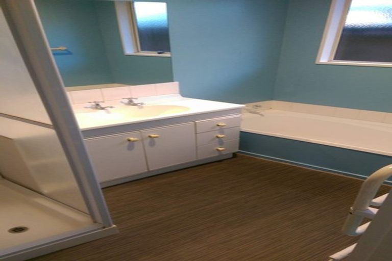 Photo of property in 1/71 Elizabeth Street, Riccarton, Christchurch, 8041