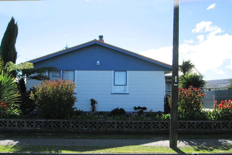 Photo of property in 28 Venables Avenue, Onekawa, Napier, 4110