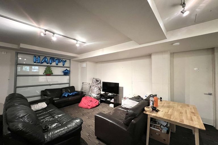 Photo of property in Vespa Apartments, 204/20 Hanson Street, Mount Cook, Wellington, 6021
