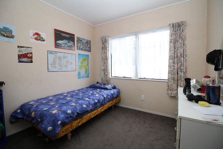 Photo of property in 32b Aquarius Drive, Kawaha Point, Rotorua, 3010