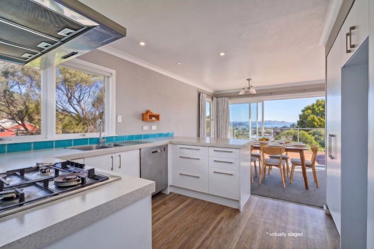 Photo of property in 54 Main Street, Coromandel, 3506