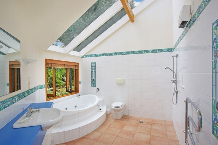 Photo of property in 22 Ewen Place, Karaka, Papakura, 2580